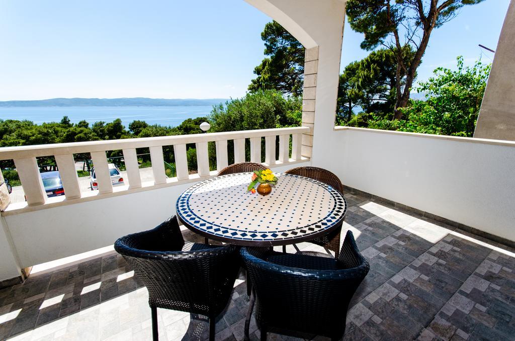 Apartments Ursic Mb Brela Rom bilde